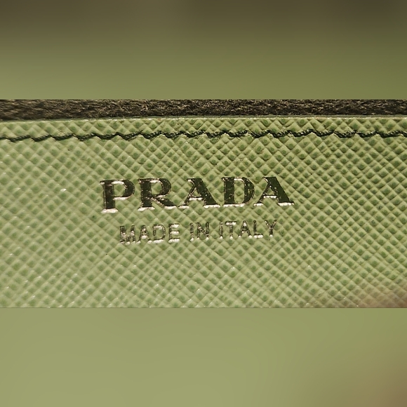 Prada Light Green Saffiano Leather Bow Continental Wallet - Picture 15 of 16